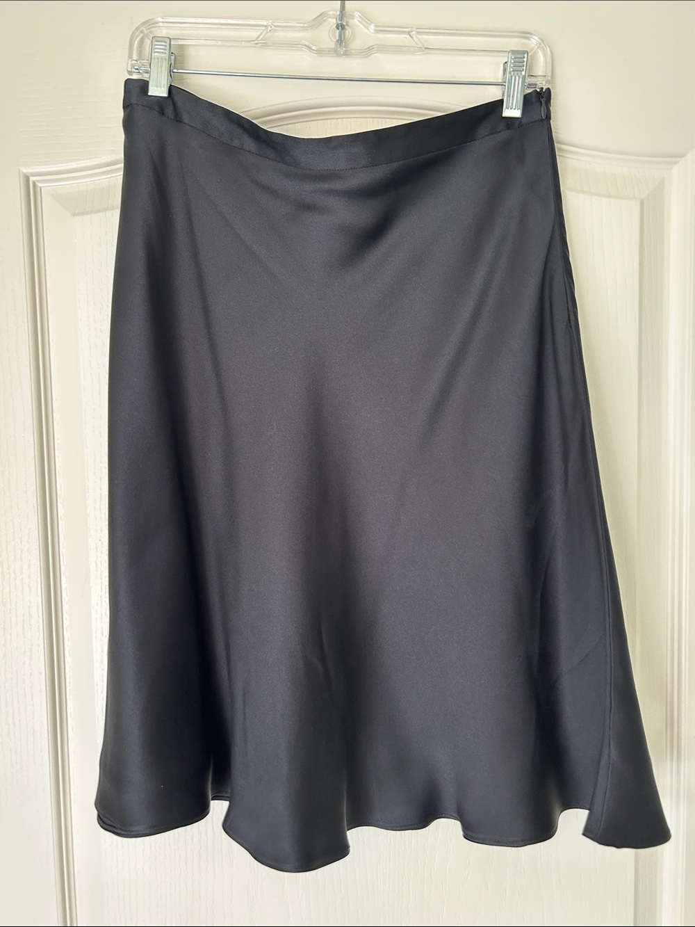 Classic Black A-Line Women's Skirt - Like New